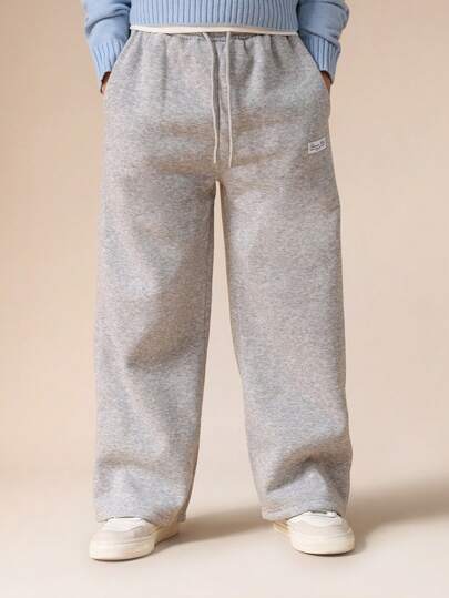  SUMWON 男童舒适浅灰色抽绳运动裤，休闲日常穿着，度假必备