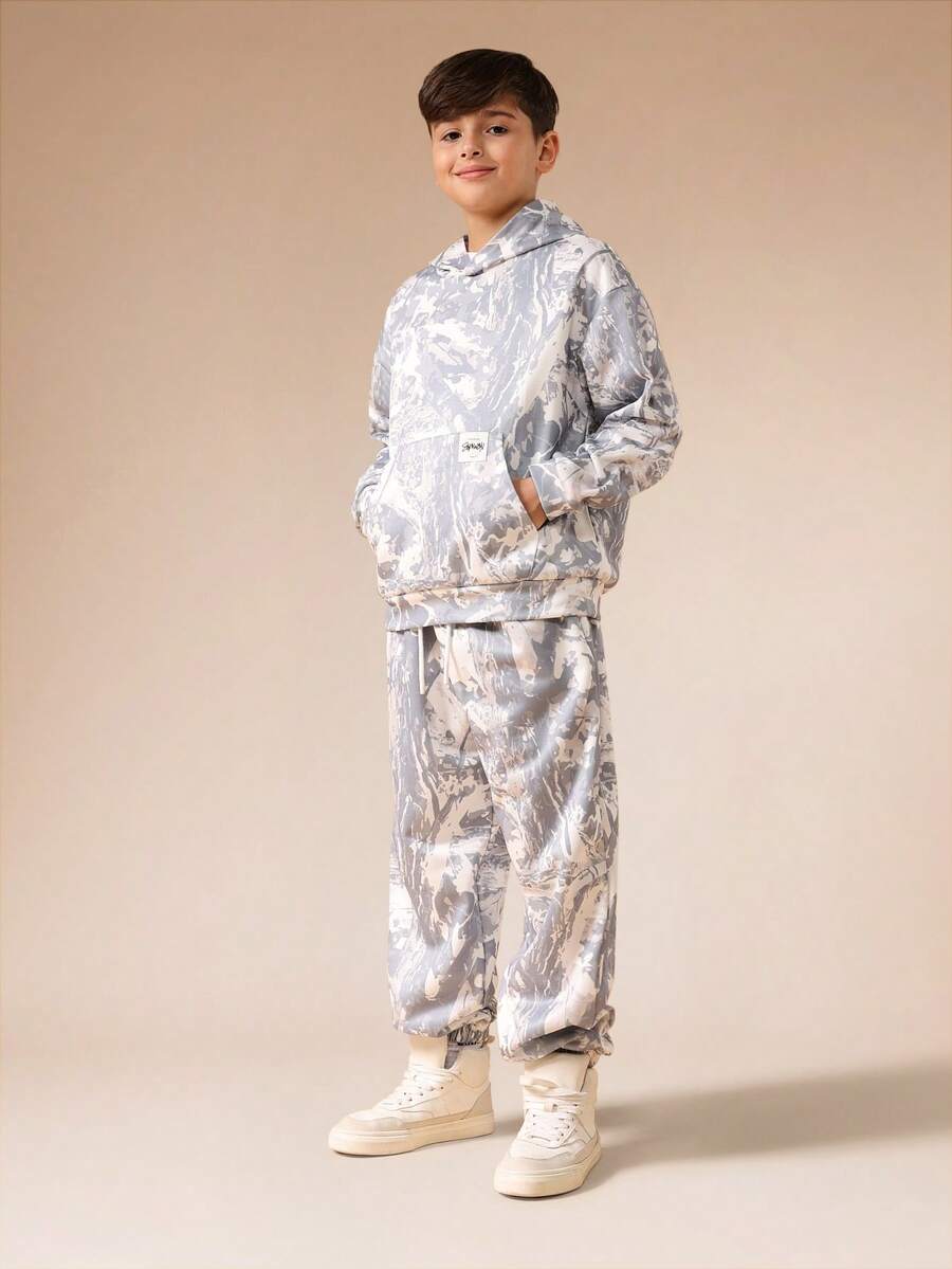 Conjunto de sudadera con capucha y pantalón de chándal de camuflaje para niños preadolescentes SUMWON, con capucha y bolsillo central, ideal para vacaciones - Gris - Ver 1