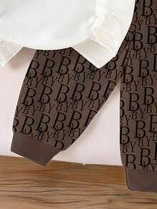 SHEIN 1 套男婴休闲时尚字母印花连帽运动衫和字母全印花运动裤套装，舒适日常穿着，秋冬 - 彩色 - 查看 3