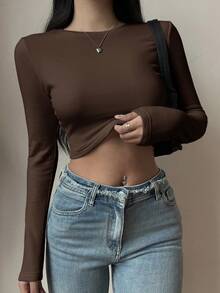 SHEIN BASICS 两件装纯色针织圆领长袖修身短款T恤，女士款，升级保暖面料，带保暖内衬但不臃肿，基础款弹力百搭秋冬女装上衣 - 棕色 - 查看 3