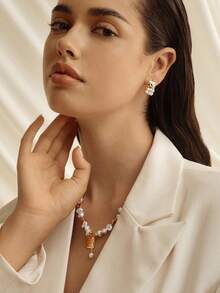 Opalesca Modische & elegante vintage Strass-Ohrstecker - Gold - Übersicht 3