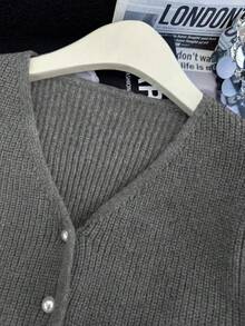 GlowEve Women's Solid Color V-Neck Long Sleeve Ruffle Hem Button Front Cardigan - Dark Grey - View 9