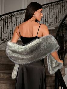 Allurite Capa de piel sintética de unicolor para mujer, capa de piel roja grande para fiestas de invierno y ropa de fiesta