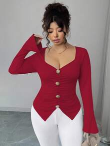Elenzga Plus Size V-Neck Metal Button Flare Sleeve Fitted T-Shirt - Burgundy - View 3