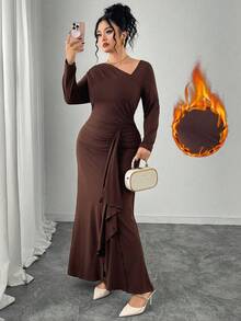 Modelyn Damen Große Größen elegantes Rüschen-Saum asymmetrischer Ausschnitt Langarm figurbetontes Kleid - Schokoladenbraun - Übersicht 1
