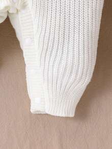 SHEIN Vintaside Kids Baby Boys' Sweater , Fashionable & Cute All-Match Bear Jacquard Knit Jumpsuit Overalls Baby Knitted Outfit Baby Overalls Neutral Baby Clothes Vintage Winter Baby Clothes Cotton Baby Clothes - White - View 3