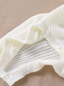 SHEIN Vintaside Kids Baby Boys' Sweater , Fashionable & Cute All-Match Bear Jacquard Knit Jumpsuit Overalls Baby Knitted Outfit Baby Overalls Neutral Baby Clothes Vintage Winter Baby Clothes Cotton Baby Clothes - White - View 7