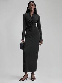 Ontre Vestido largo de mujer para otoño/invierno 2025, color negro, plisado, cintura ceñida, cuello en V, manga larga, minimalista y elegante, para uso en la oficina