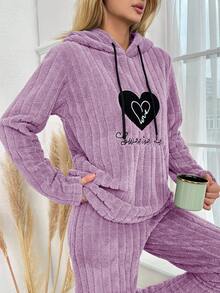 SHEIN Cottnline ملابس علوية نوم مقاسات كبيرة للنساء مطرزة بحرف وقلب مع سحاب وقلنسوة من الفليس - وردي فاتح - مشاهدة 5