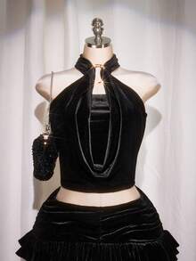 SHEIN ICON Áo hai dây cổ yếm nhung hở lưng cỡ lớn Y2k mùa xuân thu đi chơi Cottagecore thời trang Bohemian ngày lễ gợi cảm, thời trang đơn giản cho nữ, áo hai dây cổ yếm nhung hở lưng kiểu phương Tây cho nữ, áo rave, áo hai dây cổ yếm nhung dự tiệc - màu đen - Xem 1
