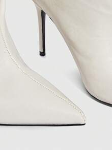 CUCCOO SZL Botas con punta de rhinestone y pliegues, atuendo de moda para citas y fiestas - Beis - Ver 8