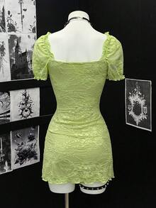 EgrlEra 女式性感蕾丝面料收腰A字迷你连衣裙 - 綠色 - 查看 2