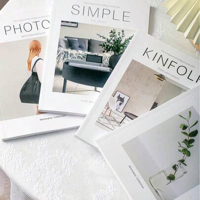 1Set Ins Style Simple English Magazine, Shooting Background, Ins Style Simple English Book,Live Photo Props, Street Shooting Decoration, Decorative Ornaments, Suitable For Food, Jewelry, Jewelry, Cosmetics Shooting Background