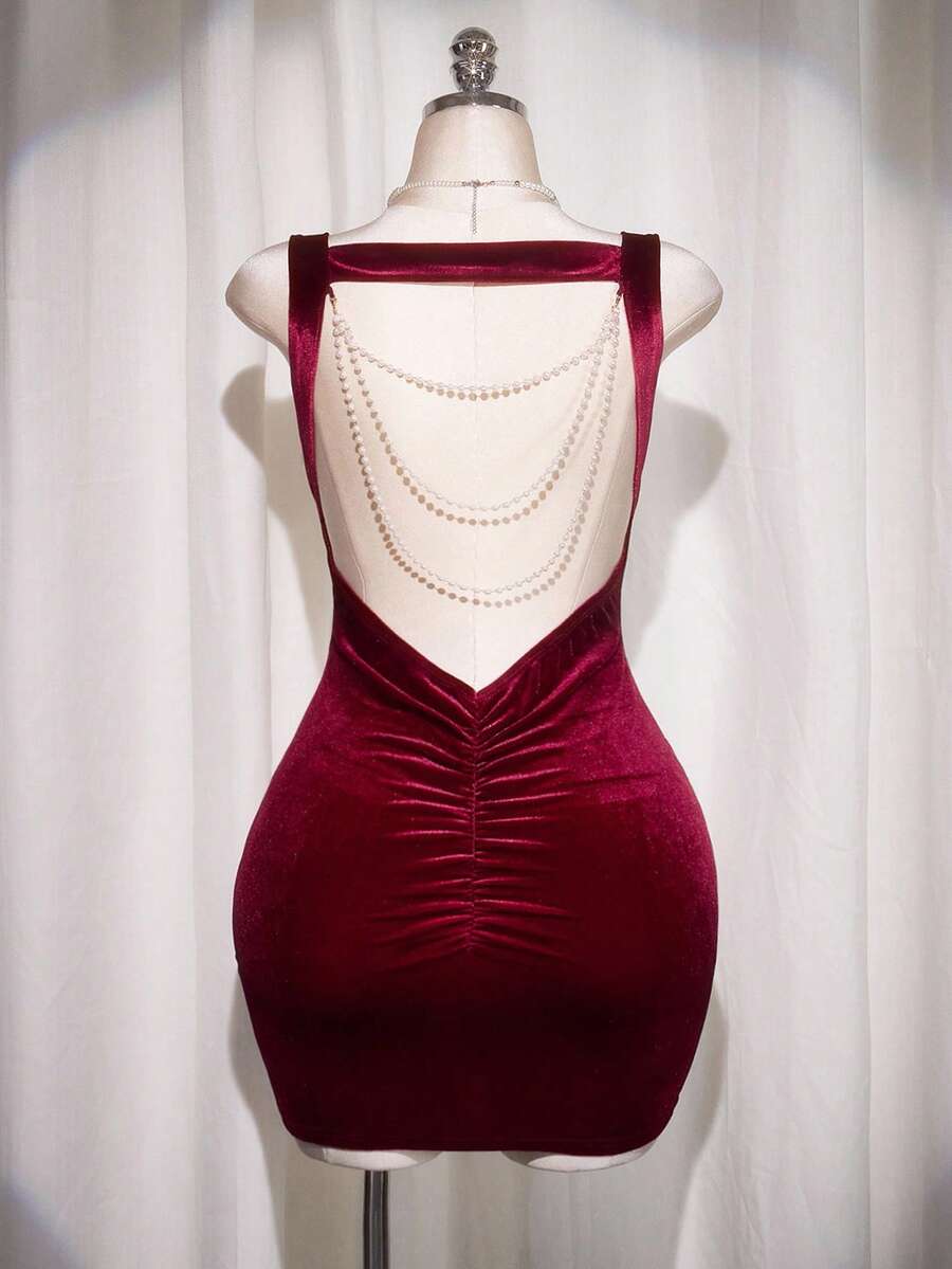 SHEIN ICON Plus Size Backless Pearl Chain Decor Women Mini Dress, Elegant For Christmas, New Year Party/Winter - Burgundy - View 1