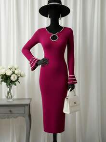 Franclia 女式纯色仿珍珠装饰锁孔领长袖修身优雅针织连衣裙 - 酒紅色 - 查看 1