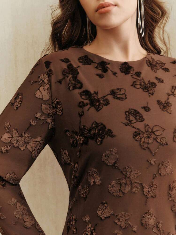 Valentine Plus Size Women's Elegant Luxurious High-End Velvety Burnout Random Floral Print Maxi Dress
