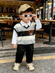 SHEIN 3 件套幼儿男童服装套装：1 件白色长袖纽扣衬衫、1 件黑色心形领条纹针织背心、1 条黑色梭织长裤，适合初秋、学校、休闲、度假 - 彩色 - 查看 1