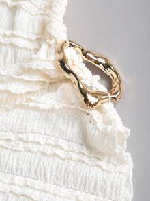 SHEIN PETITE 休闲通勤不对称下摆喇叭袖侧金属纽扣杏色T恤，适合娇小女性，秋冬 - 杏色 - 查看 4