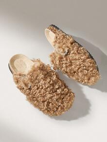 Solecia Women's Slip-On Slippers, Flat Closed Toe Mules, Slouchy Plush Slippers For Autumn/Winter - Brown - View 6