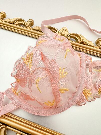 Women Romantic Geborduurde Verleidelijke Lingerie Set, Padded Underwire BH String Slipje view 8