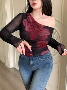 Modelyn Women's Black Solid Color Mesh Contrast Mesh Printed Asymmetric Ruched Plus Size T-Shirt