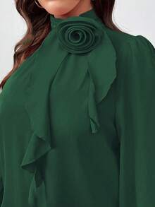 SHEIN Áo cánh cổ bèo nhún trang trí hoa 3D thanh lịch cỡ lớn cho nữ, quần áo mùa thu cho năm mới, ngày lễ tình nhân - xanh quân đội - Xem 6