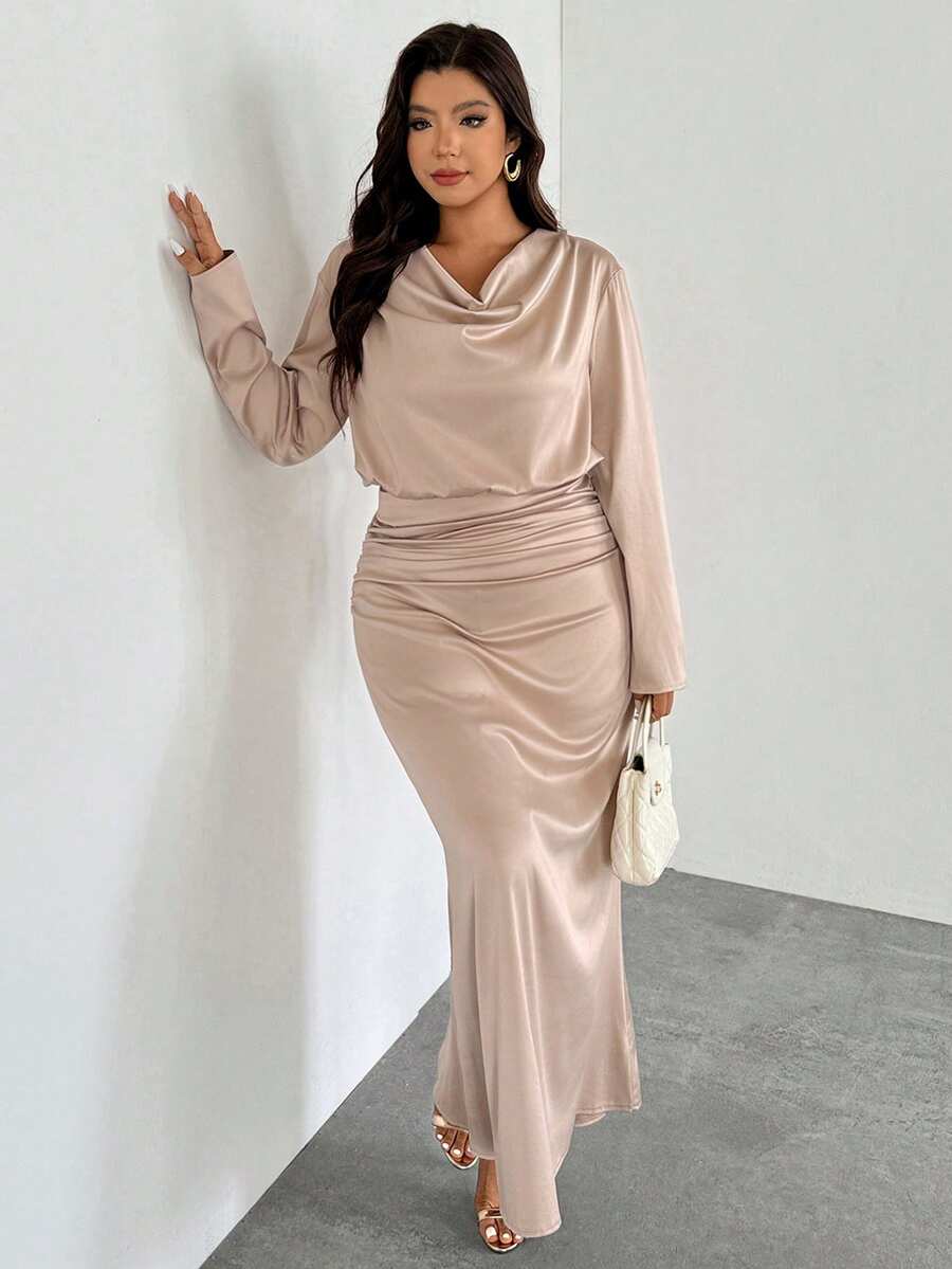 SHEIN Privé 2 件套女式缎面高领系带衬衫和褶皱长裙,适合情人节、音乐会、表演、约会、派对、婚礼、性感、优雅、通勤、返校、度假、海滩、浪漫、大码 - 杏色 - 查看 1