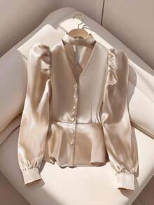 GlowEve V领挂脖亮面喇叭优雅女式衬衫 - 香檳色 - 查看 3