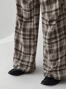 ESTAVOR 男士休闲复古格子刺绣细节宽松长裤，秋季 - 黑與白 - 查看 6