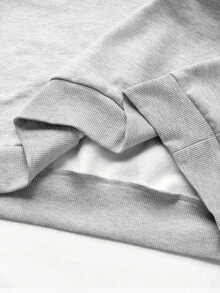 Manfinity Joysei 加大码浅灰色男士芝加哥3D字母印花宽松落肩加厚连帽衫，简约风格，适合秋冬季节、上学、外出、运动、健身，也可作为礼物送给朋友。