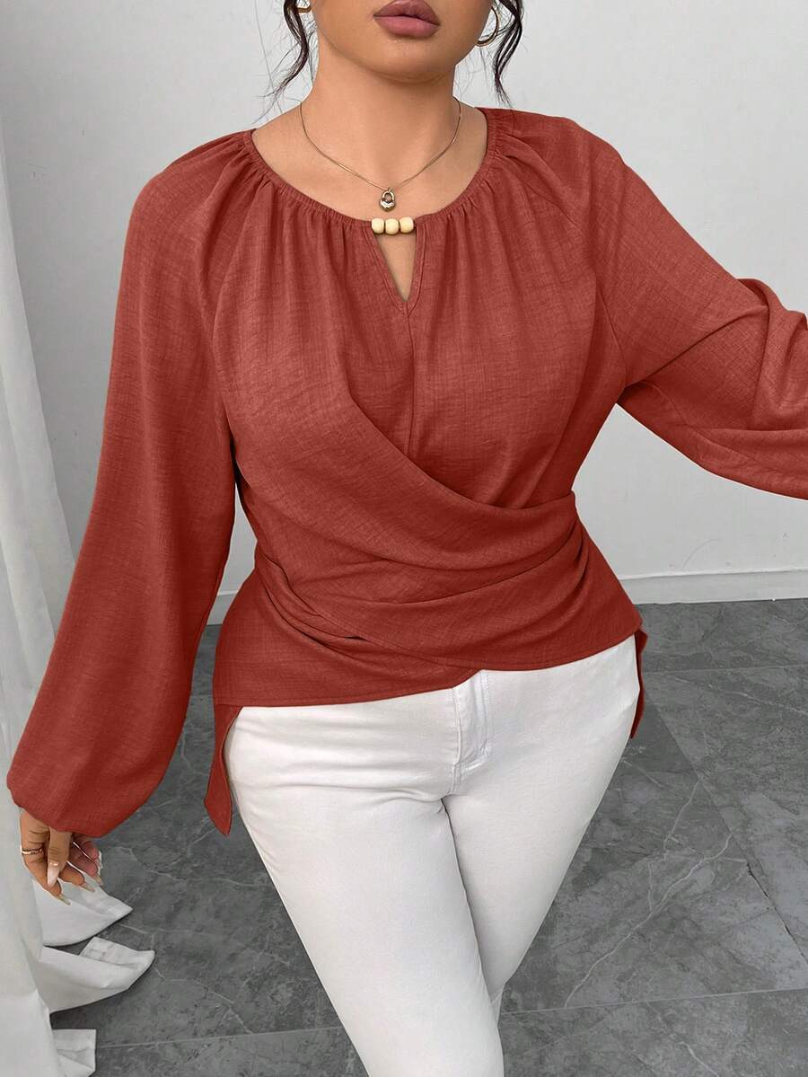 Elenzga Plus Size Women's Solid Color Keyhole Neck Raglan Lantern Sleeve Pleated Fashion Blouse - Redwood - View 1