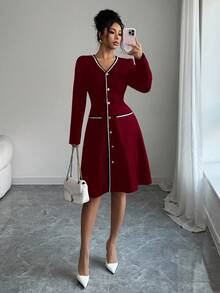 Rafferiza 女式 V 领长袖收腰撞色饰边 A 字中长连衣裙，秋冬 - 酒紅色 - 查看 4