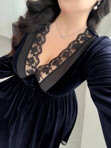 Flirla 优雅V领蕾丝拼布腰部收腰公主长袖连衣裙 - 藏蓝色 - 查看 3