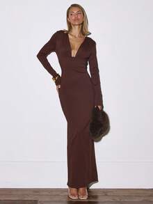 MUSERA V领深V褶皱前襟长袖修身长款连衣裙，适合夜晚外出、秋季派对等场合，性感优雅，尽显甜美气质。 - 咖啡棕 - 查看 1