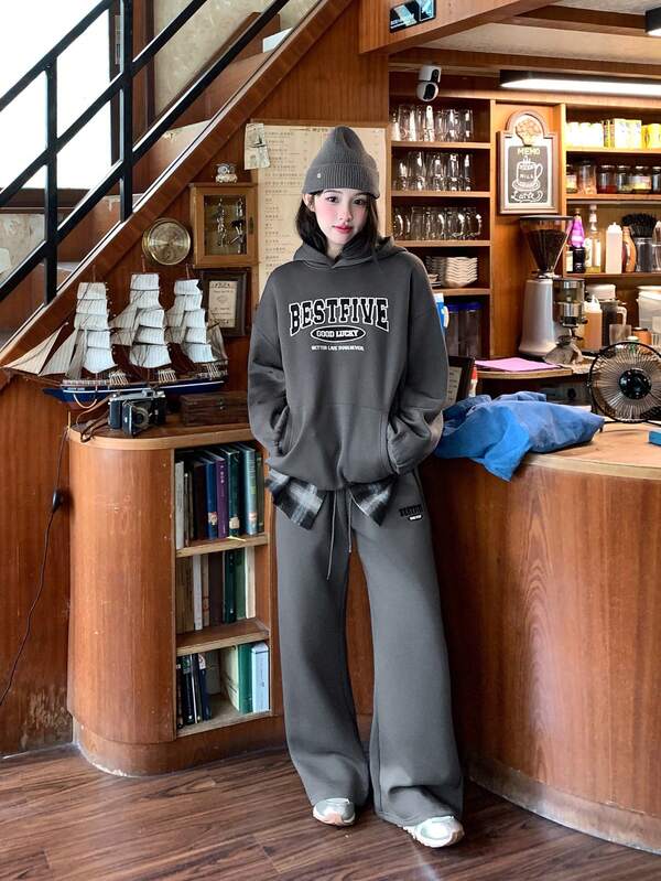 DAZY Women & Girls Casual Loose Hoodie Sweatshirt + Sweatpants Letter Embroidery 2 Pieces Set