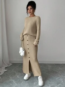 Elenzga 女士纽扣装饰圆领长袖毛衣和裙子套装 - 杏色 - 查看 6
