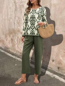 SHEIN 2 件套休闲成熟女士套装 - 圆领图案衬衫和纯色裤子 - 綠色 - 查看 5