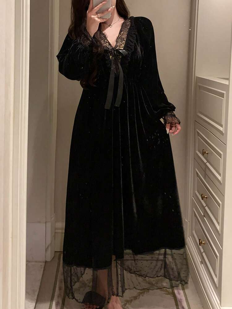 Sexy Lace Patchwork Velvet Fabric Waist Cinched Long Women Nightgown, For Fall & Winter