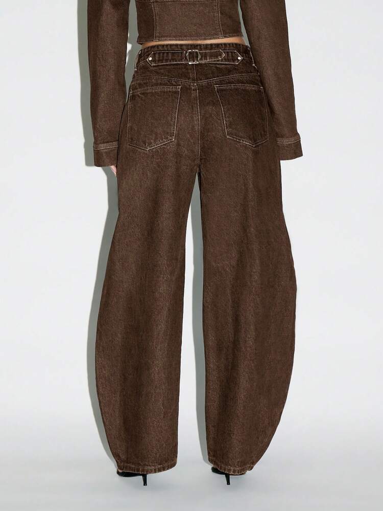 KIZN Jeans mit hohem Bund und Barrel Leg aus Raw Denim