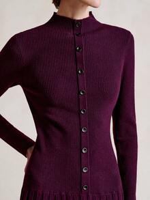 SHEIN Stylify 法式优雅淑女风高领单排扣收腰罗纹长袖褶皱长裙，秋冬 - 中紫紅色 - 查看 3