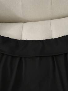 Franclia Conjunto de 2 piezas de top de manga larga con hombros descubiertos negro y shorts caqui, elegante y casual, versátil para uso diario, tallas grandes, para primavera/otoño - Multicolor - Ver 3