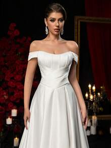 Glamrae Elegant And Glamorous White Satin Off-The-Shoulder Sailboat Neckline, Multiple Boning Details, Full-Body Pleats, And A Super-Large Train, Suitable For Weddings, Bridal Gowns, And Formal Occasions. - White - View 7