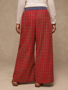 SHEIN VCAY Pantalon ample en flanelle rouge à carreaux de Noël pour femmes grandes tailles, doux et confortable. Idéal pour l'automne/hiver - Rouge - Voir 2