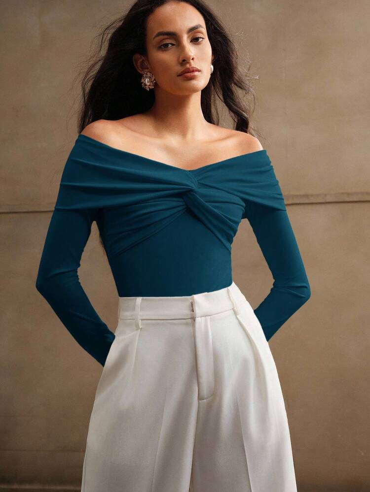 Women's Fashionable Off-Shoulder Twist Design Bodysuit, Spring/Summer