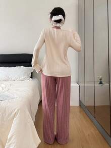 SHEIN Dam stickad ribbad fleece med fjärilsbroderi och rund halsringning, avslappnad långärmad pyjamasset - Multifärgad - Visa 3