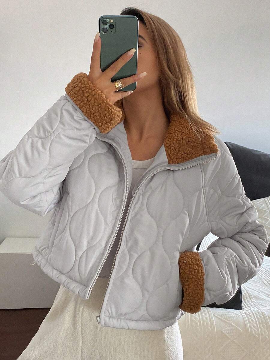 Livesso Women's Casual Contrast Color Patchwork Faux Fur Collar Short Jacket, Quilted Loose Streetwear Padded Coat For Autumn/Winter - Light Grey - View 1