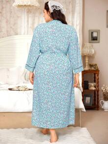 SHEIN Bata larga de manga larga con estampado floral azul en talla grande, para otoño e invierno - Multicolor - Ver 2
