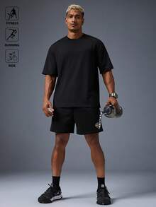 Manfinity Sport PWRUP Tricou sport pentru bărbați, stil iubit, cu slogan grafic, imprimare, mânecă scurtă, respirabil