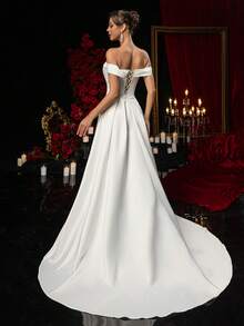 Glamrae Elegant And Glamorous White Satin Off-The-Shoulder Sailboat Neckline, Multiple Boning Details, Full-Body Pleats, And A Super-Large Train, Suitable For Weddings, Bridal Gowns, And Formal Occasions. - White - View 3