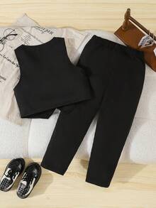 SHEIN 2 件套年轻男孩绅士西装套装，包括黑色假口袋背心和松紧腰休闲裤，不含衬衫，不含蝴蝶结配饰，适合婚礼、表演、派对、生日、圣诞节和毕业典礼正式穿着